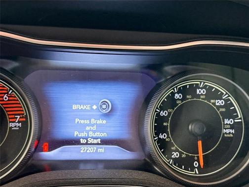 Gray 2022 Jeep Cherokee Latitude Lux