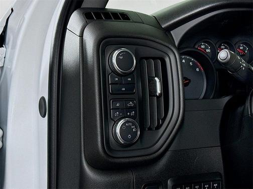 2025 GMC Sierra 2500 Pro
