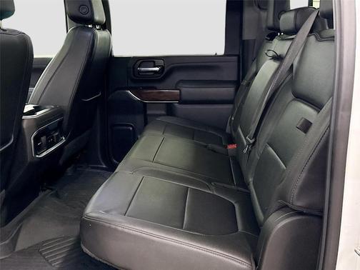 2022 GMC Sierra 2500 SLT