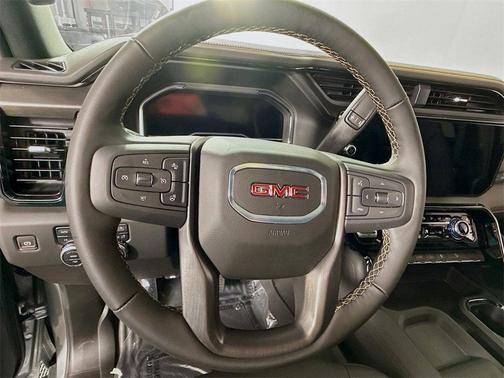 2025 GMC Sierra 3500 AT4