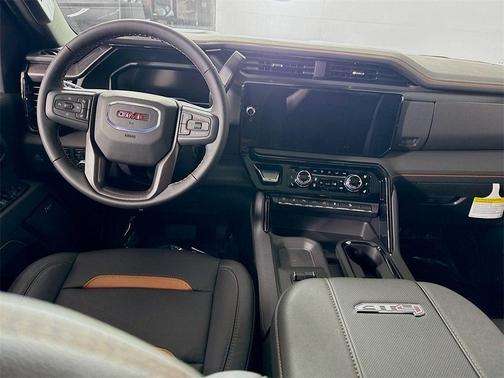 2025 GMC Sierra 3500 AT4