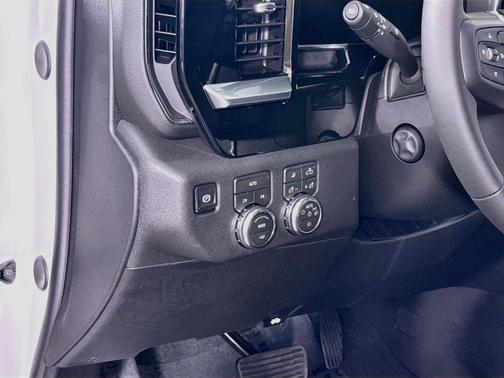 Summit White 2026 GMC Sierra 1500 SLT