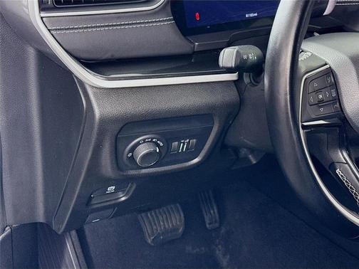 2022 Jeep Grand Cherokee L Laredo