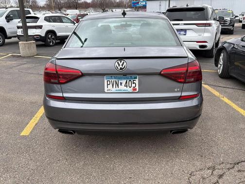 Platinum Gray Metallic w/ Black Roof 2018 Volkswagen Passat 3.6L V6 GT