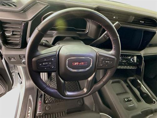 2025 GMC Sierra 2500 AT4X