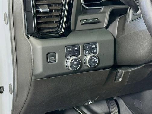 2025 GMC Sierra 2500 AT4X