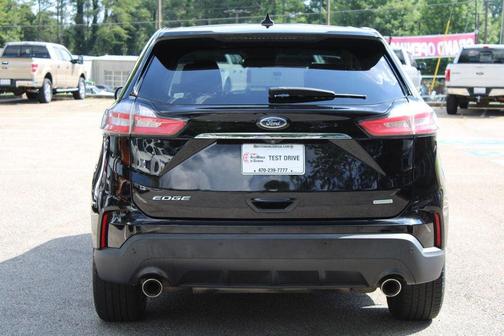 2020 Ford Edge SE