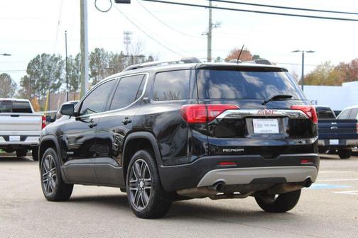 2017 GMC Acadia SLT-1