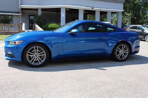 2017 Ford Mustang EcoBoost Premium