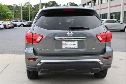 2019 Nissan Pathfinder SV
