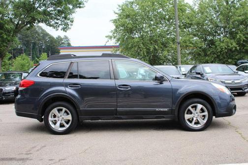 Graphite Gray Metallic 2013 Subaru Outback 2.5i Limited
