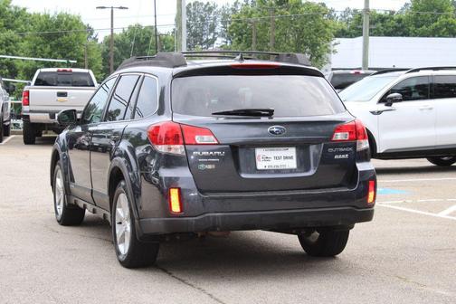 Graphite Gray Metallic 2013 Subaru Outback 2.5i Limited