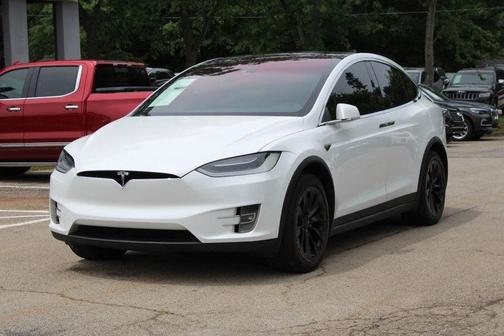 Pearl White Multi-Coat 2016 Tesla Model X 90D