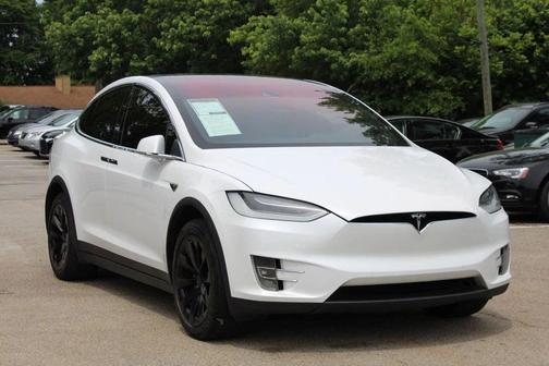 Pearl White Multi-Coat 2016 Tesla Model X 90D