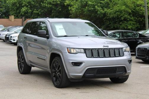 Billet Silver Metallic Clearcoat 2017 Jeep Grand Cherokee Altitude