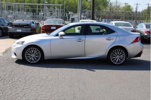 2016 Lexus IS 300 Base