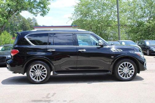 Black Obsidian 2017 INFINITI QX80 Base