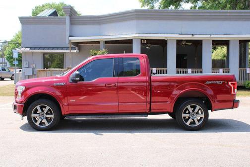 Ruby Red Metallic Tinted Clearcoat 2016 Ford F-150 XLT