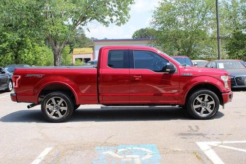 Ruby Red Metallic Tinted Clearcoat 2016 Ford F-150 XLT