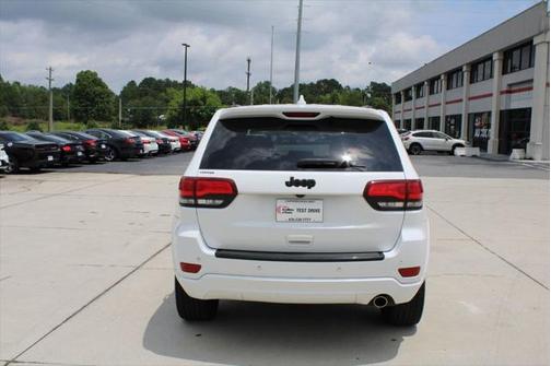 2018 Jeep Grand Cherokee Altitude