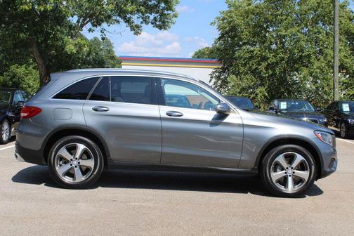 2017 Mercedes-Benz GLC 300 Base