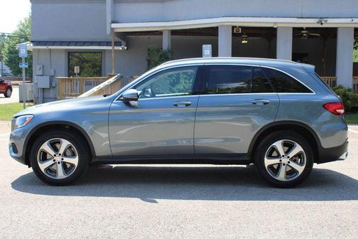 2017 Mercedes-Benz GLC 300 Base
