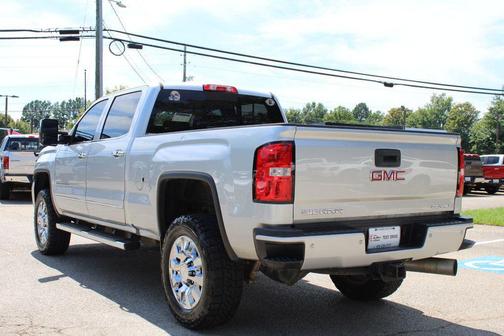 2018 GMC Sierra 2500 Denali
