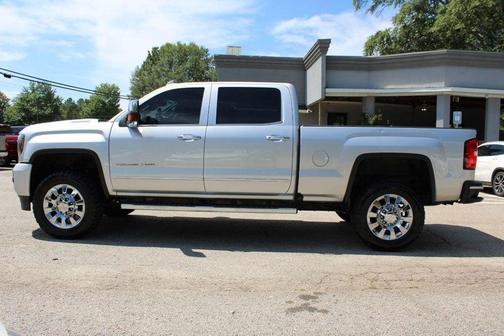 2018 GMC Sierra 2500 Denali