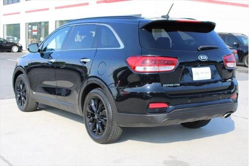 2019 Kia Sorento S