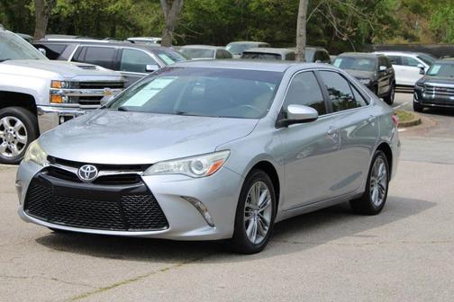Celestial Silver Metallic 2015 Toyota Camry SE