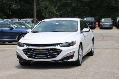 Summit White 2021 Chevrolet Malibu FWD LT
