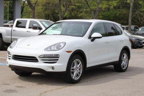 White 2014 Porsche Cayenne Platinum Edition