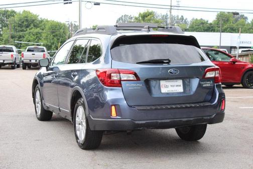 Lapis Blue Pearl 2017 Subaru Outback 2.5i Limited