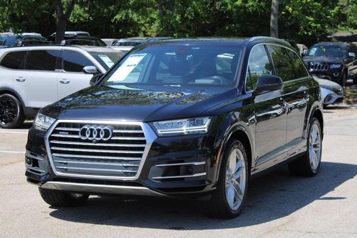 Night Black 2017 Audi Q7 3.0T Prestige