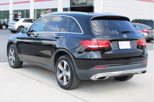 2017 Mercedes-Benz GLC 300 Base