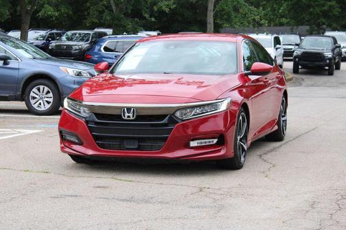 Radiant Red Metallic 2018 Honda Accord Sport