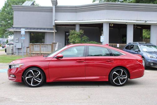 Radiant Red Metallic 2018 Honda Accord Sport
