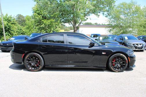 Pitch Black Clearcoat 2019 Dodge Charger Scat Pack