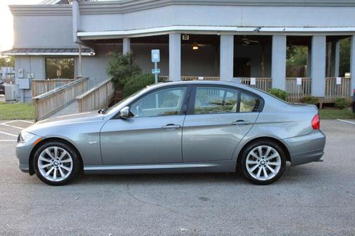 2011 BMW 328 328i