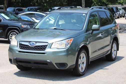 Jasmine Green Metallic 2015 Subaru Forester 2.5i Premium