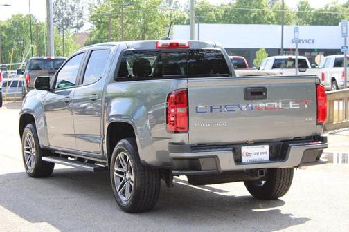 Satin Steel Metallic 2022 Chevrolet Colorado LT