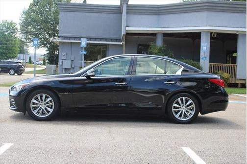 2014 INFINITI Q50 Premium