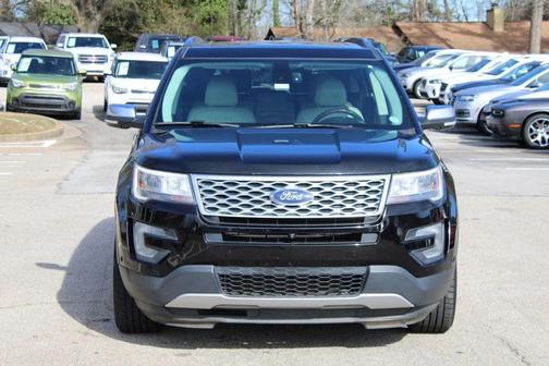 2017 Ford Explorer Platinum