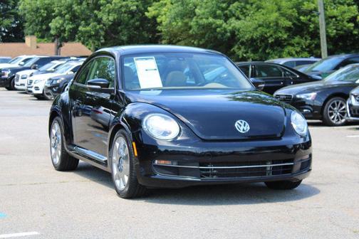 Black Uni 2016 Volkswagen Beetle 1.8T SEL
