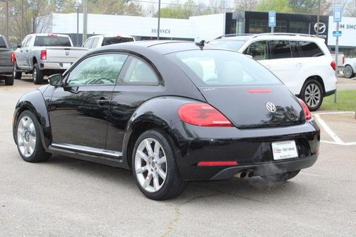 2016 Volkswagen Beetle 1.8T SEL