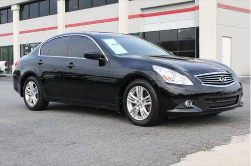 2011 INFINITI G37x Base
