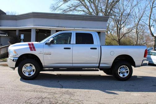2018 RAM 2500 Tradesman Crew Cab 4x4 6'4' Box