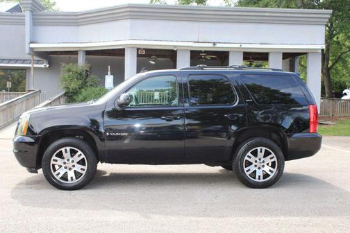 Onyx Black 2009 GMC Yukon SLT1