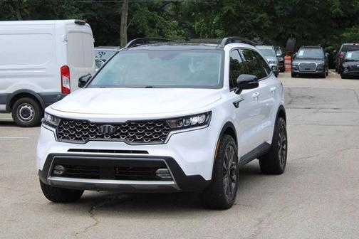 Glacial White Pearl 2021 Kia Sorento EX