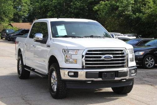 Oxford White 2017 Ford F-150 XLT